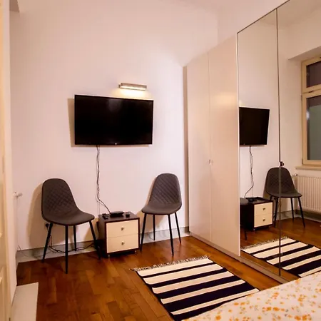 Savoya Old Town Apartment